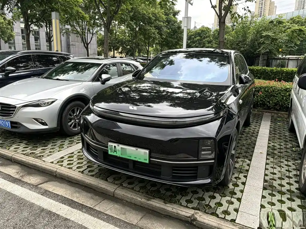 Li Auto Li L7 2023