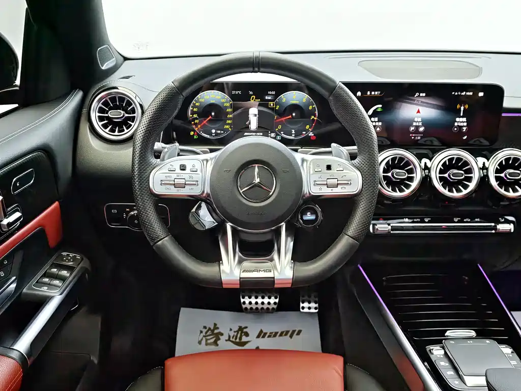 Mercedes-Benz GLB AMG 2023 — фото 18