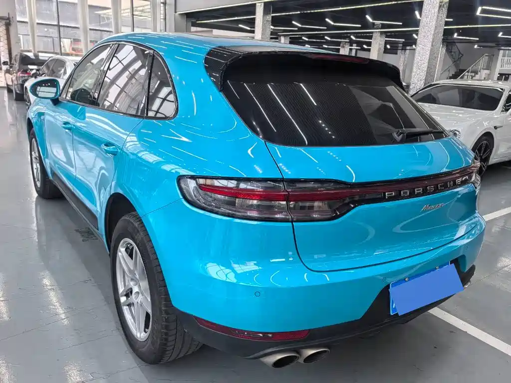 Porsche Macan 2018 — фото 14
