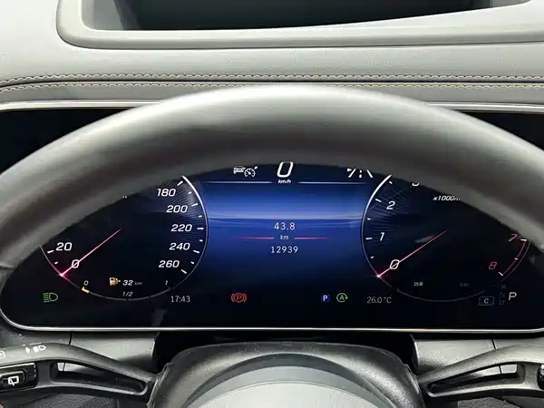Mercedes-Benz GLC 2026