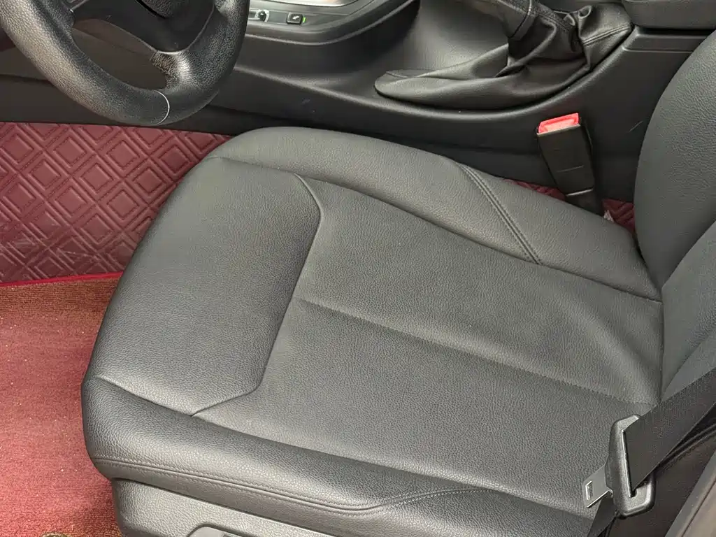 BMW 3 Series 2015 — фото 11