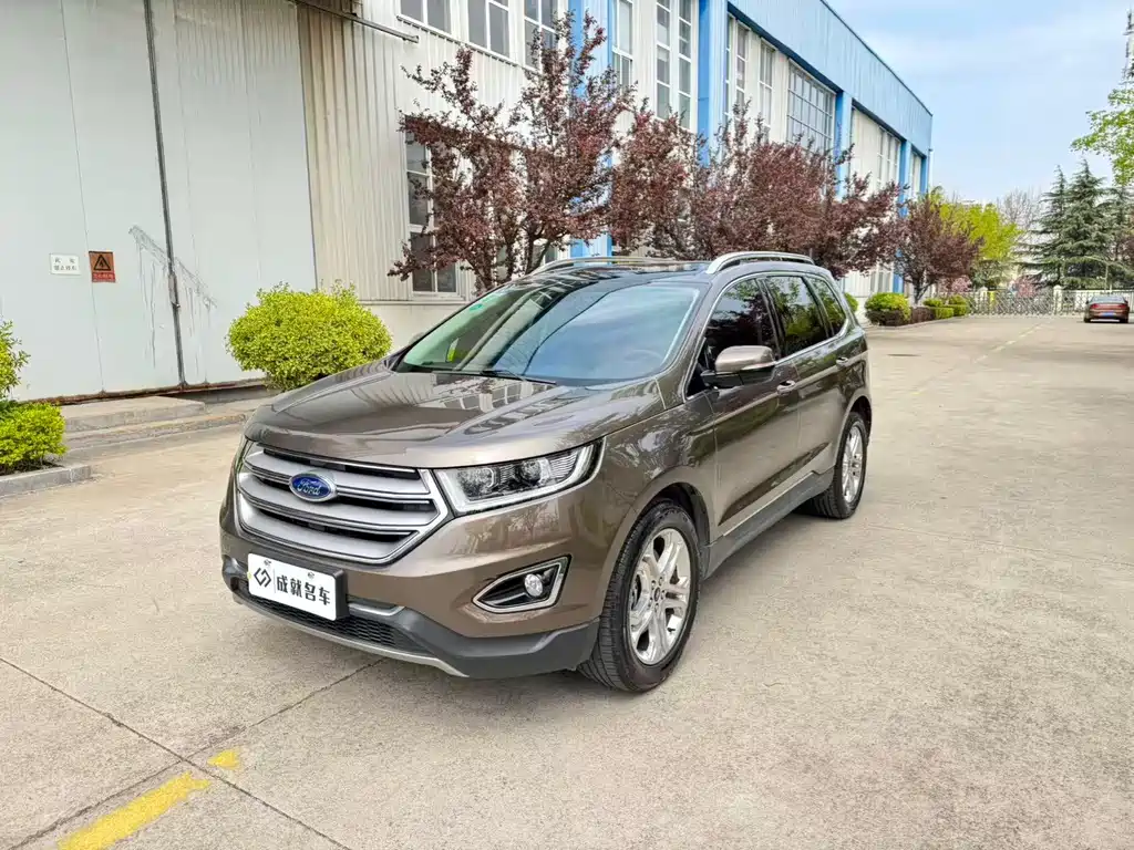 Ford Edge 2017 — фото 1