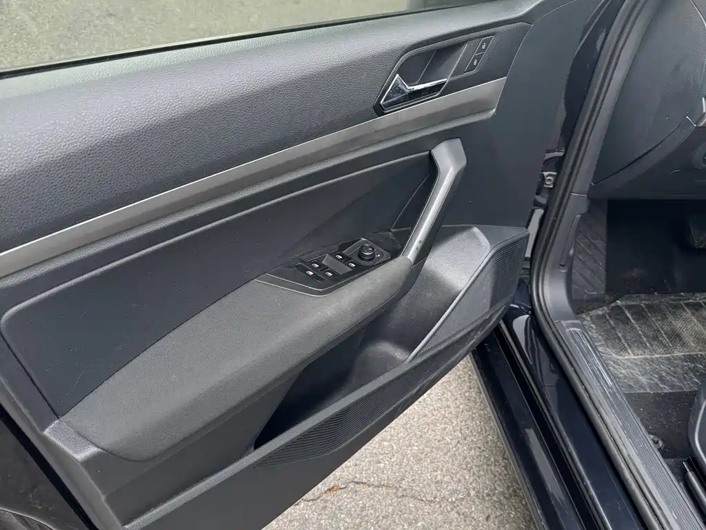 Volkswagen Lavida 2022