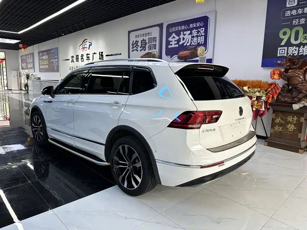 Volkswagen Tiguan L 2021 — фото 9