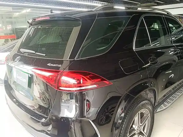 Mercedes-Benz GLE 2021