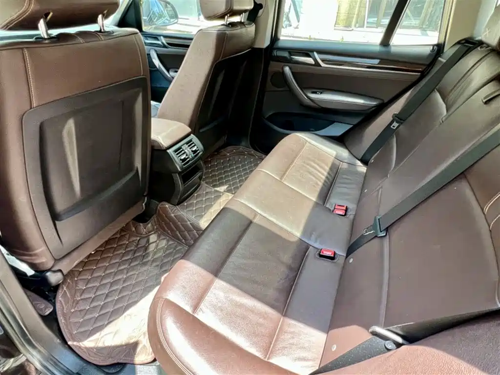 BMW X3 2015 — фото 12