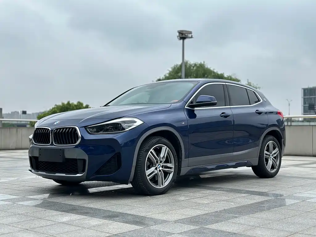 BMW X2 2020 — фото 1