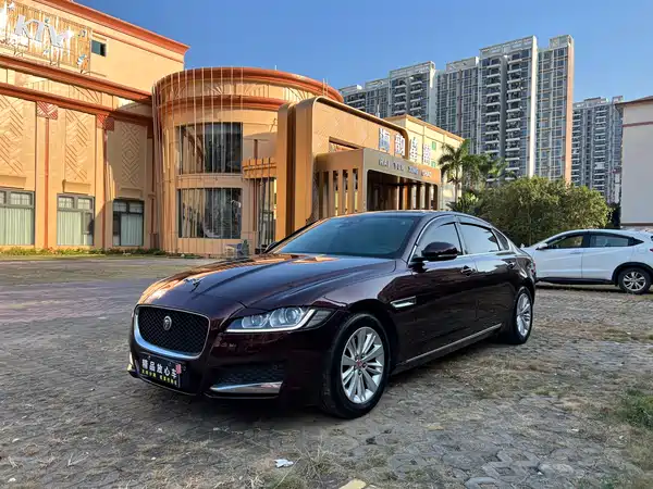 Jaguar XFL 2017