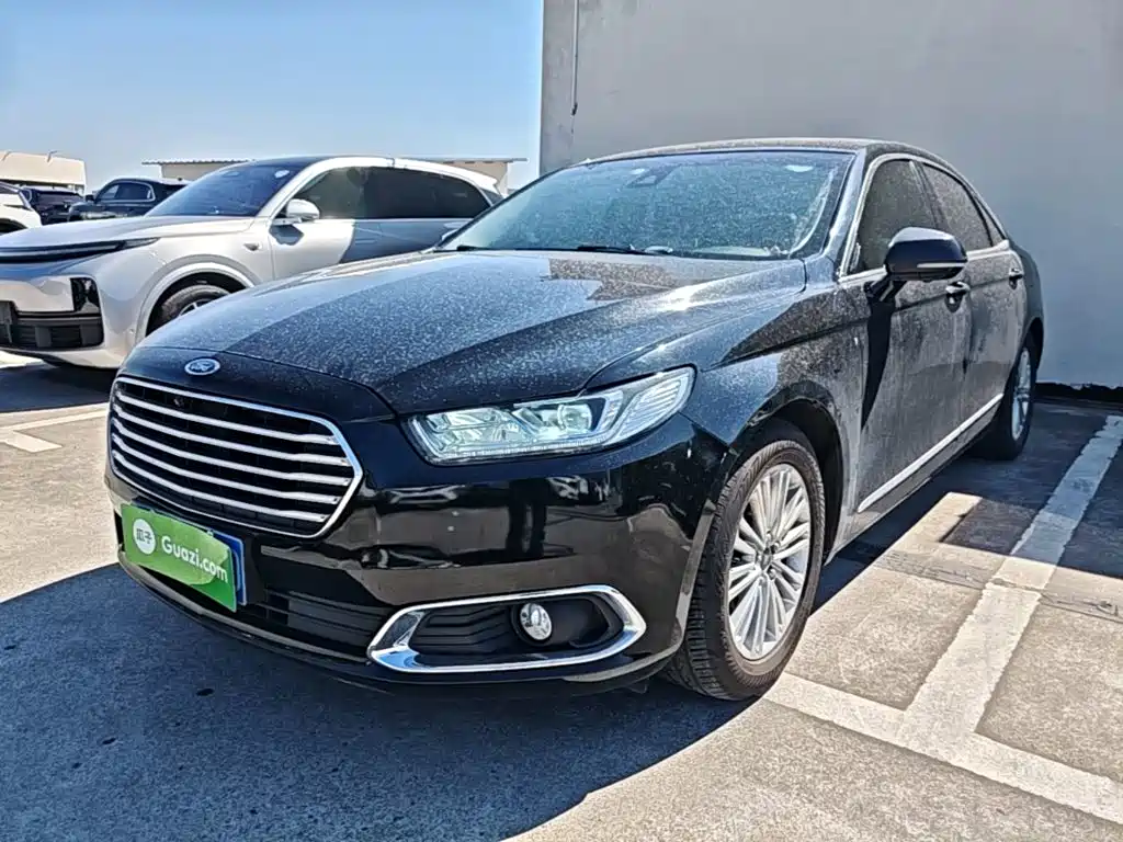 Ford Taurus 2019 — фото 2