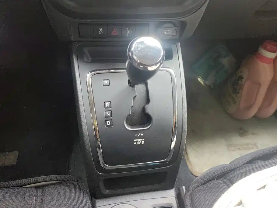 Jeep Compass 2012 — фото 16
