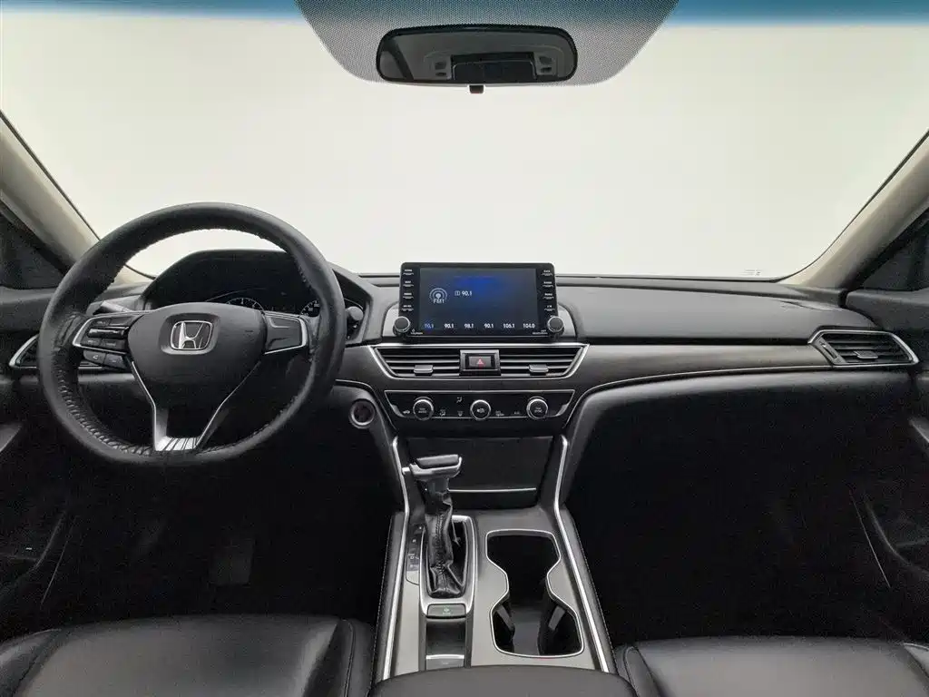 Honda Accord 2018 — фото 5