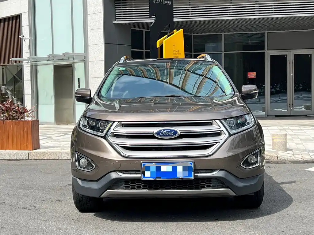 Ford Edge 2018 — фото 2