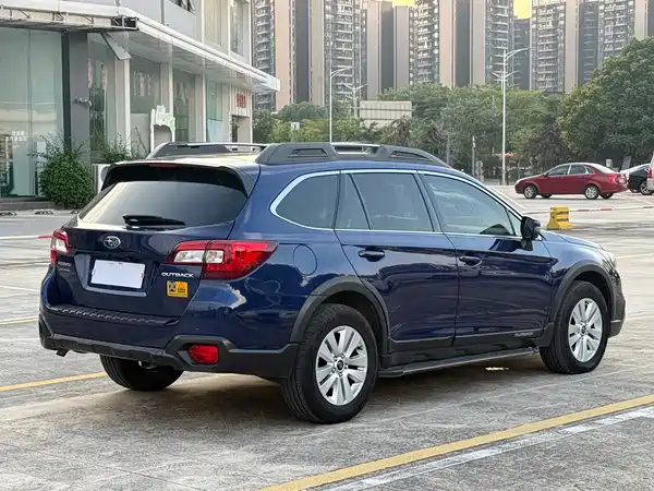Subaru Outback 2016