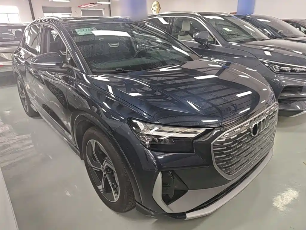 Audi Q4 e-tron 2023