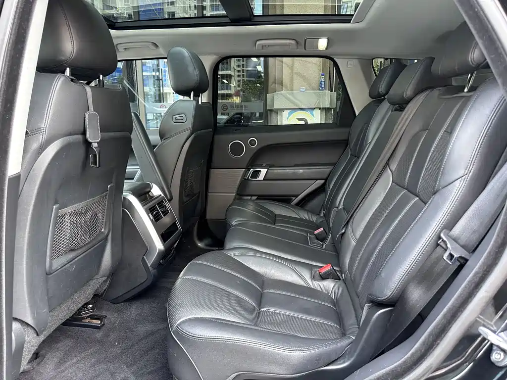 Land Rover Sport 2017 — фото 13