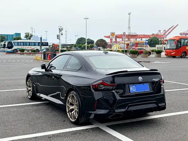 BMW M240i 2026