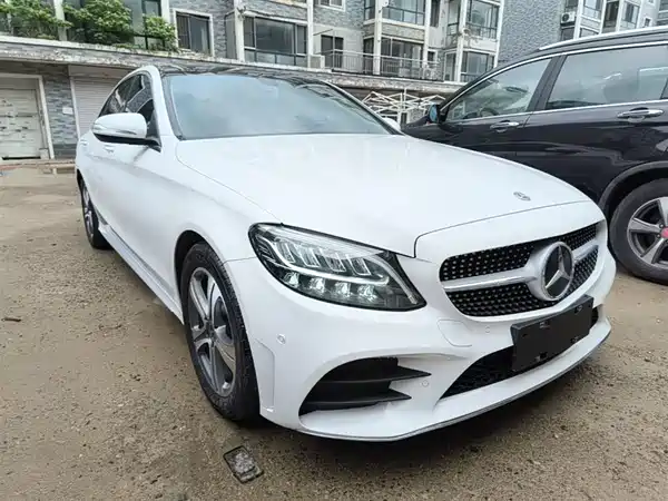 Mercedes-Benz C-Class 2020