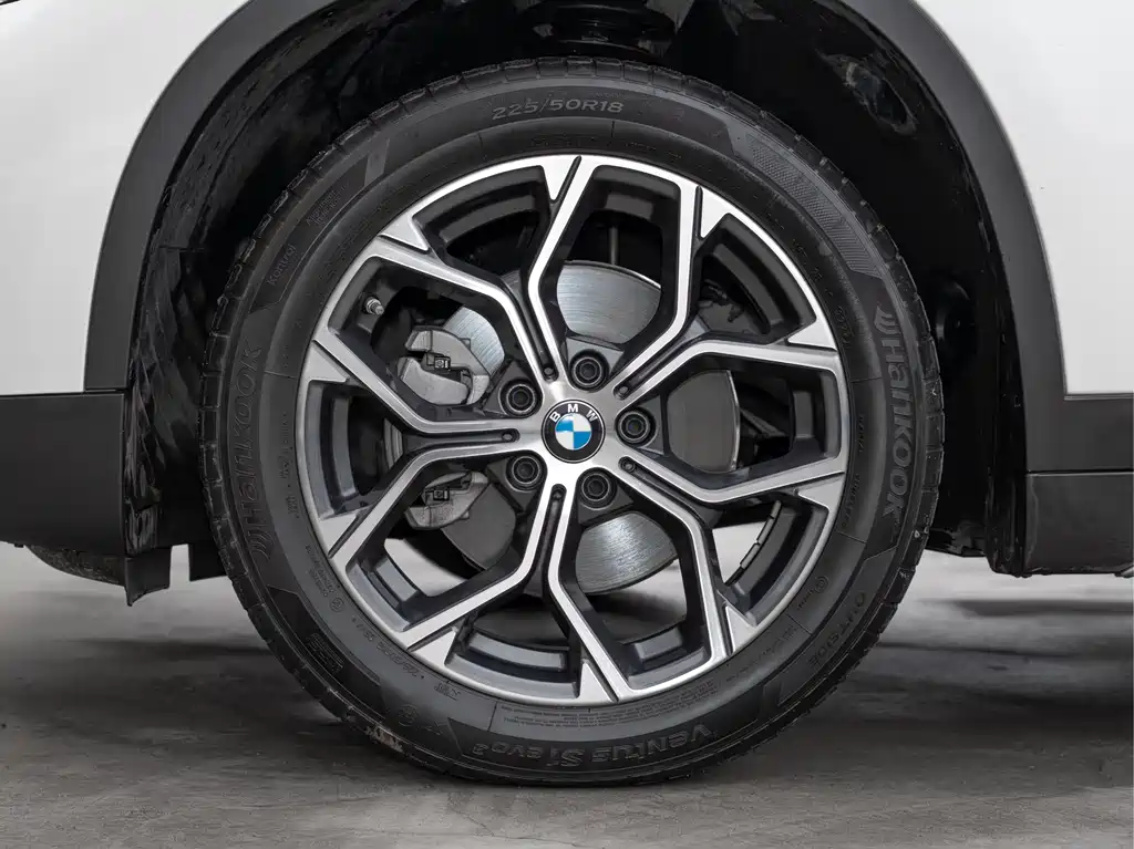 BMW X1 2022 — фото 23