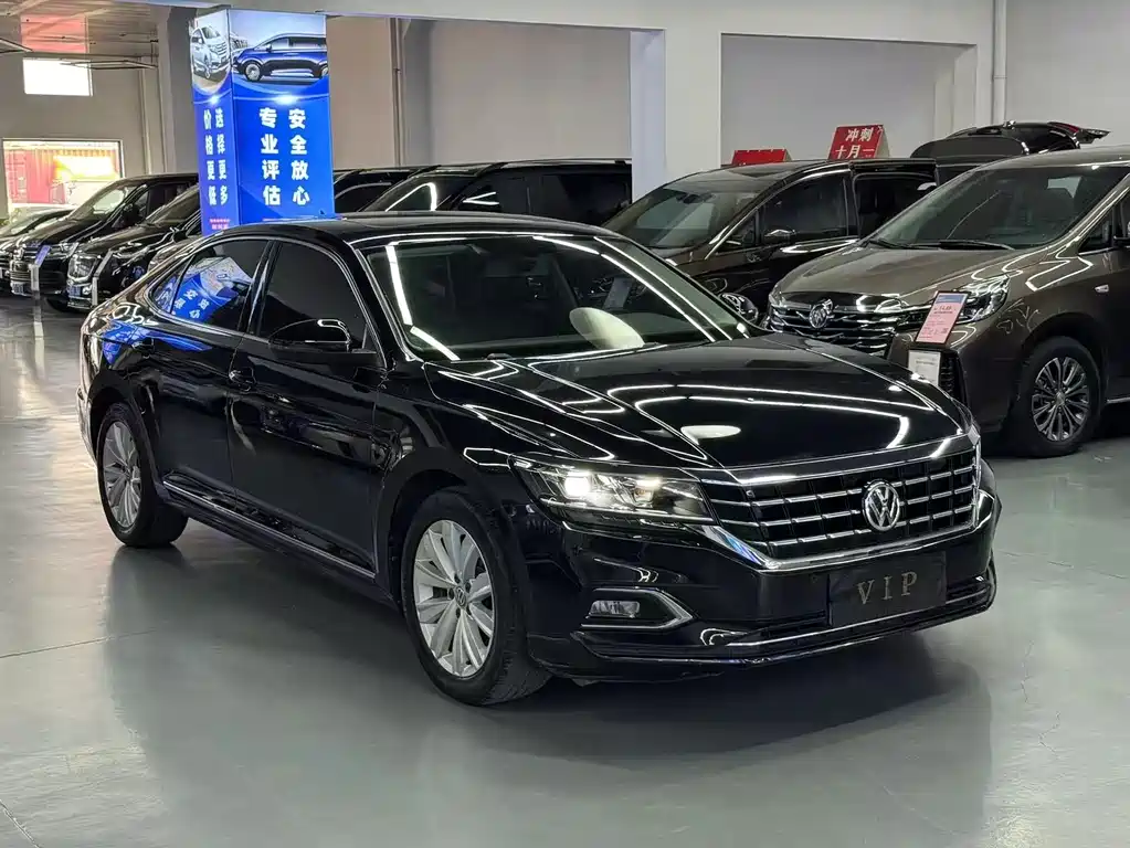 Volkswagen Passat 2019 — фото 2
