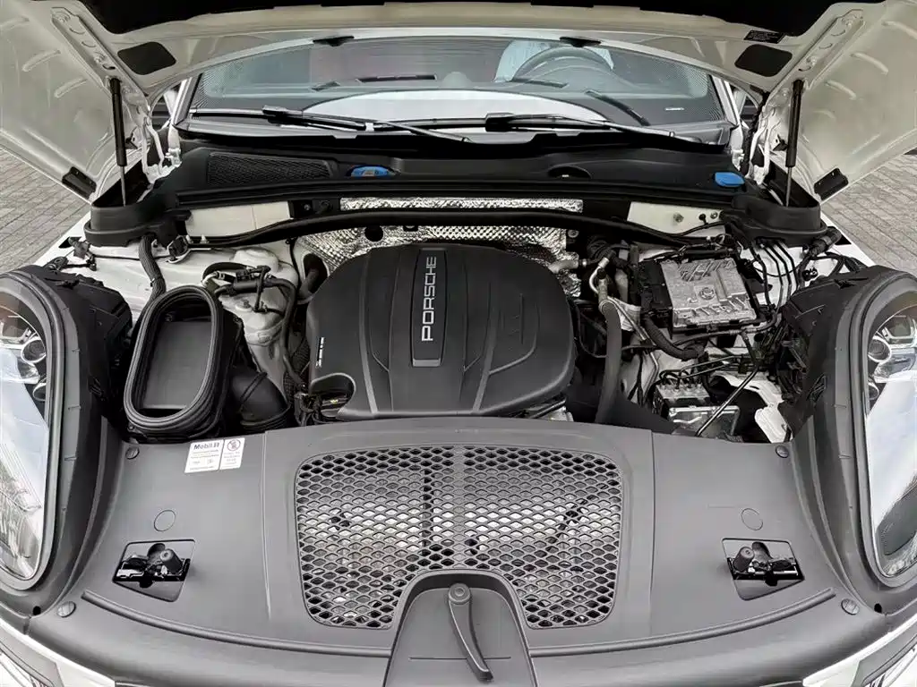 Porsche Macan 2021 — фото 10