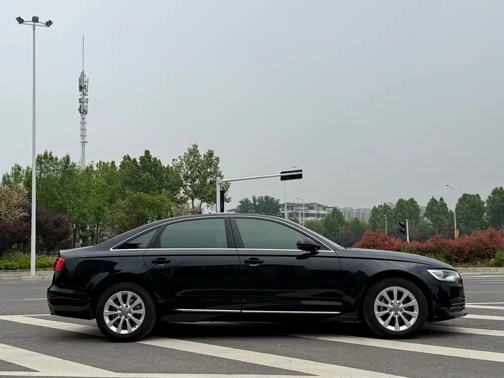 Audi A6L 2013 — фото 14