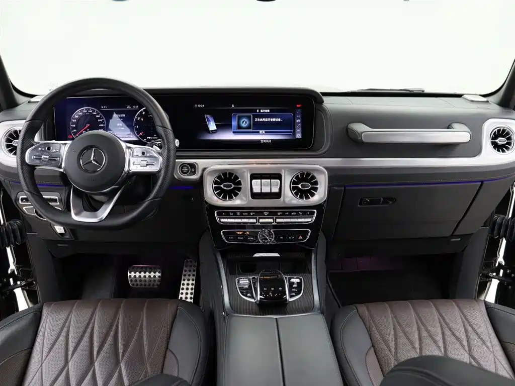 Mercedes-Benz G-Class 2025 — фото 13