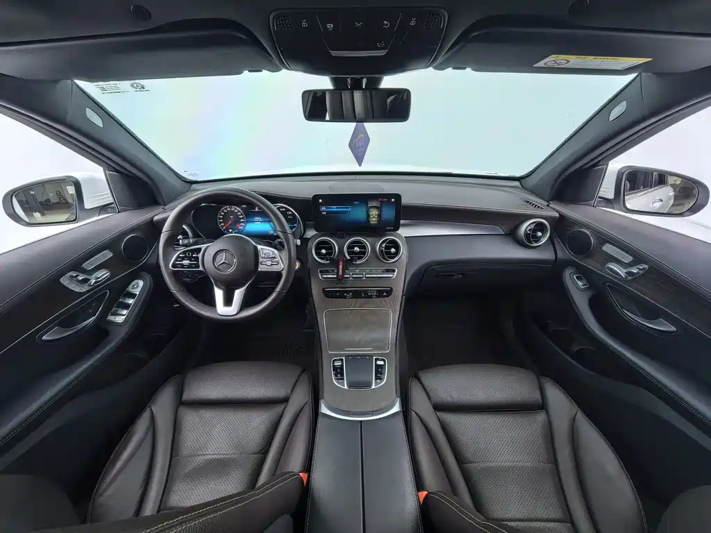 Mercedes-Benz GLC 2020 — фото 8