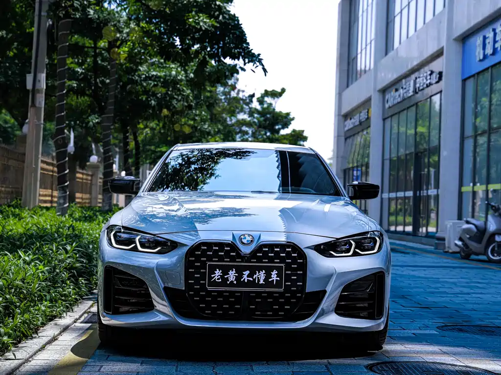 BMW 4 Series 2022 — фото 2