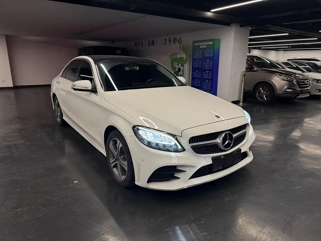 Mercedes-Benz C-Class 2019 — фото 3