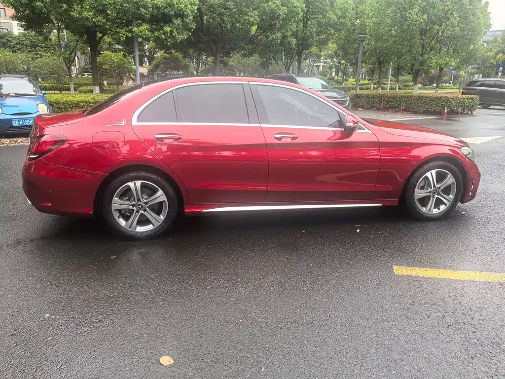 Mercedes-Benz C-Class 2019 — фото 15