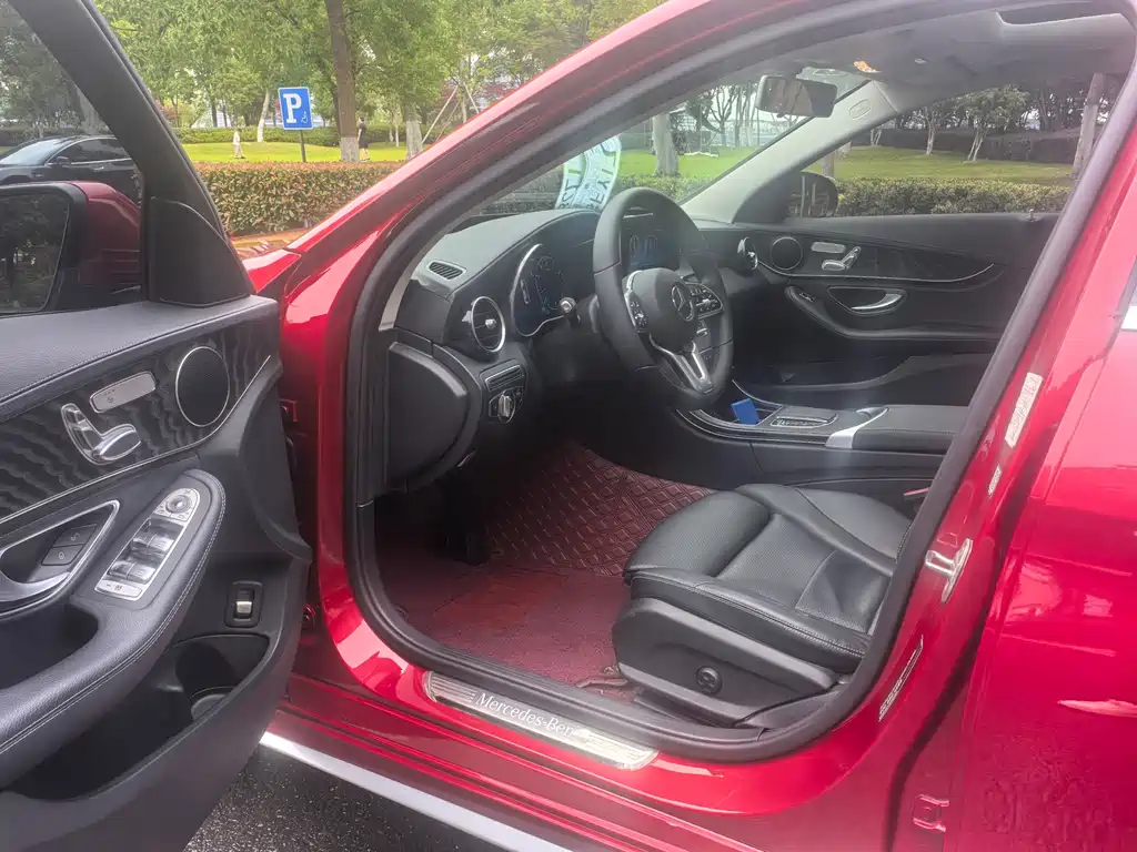 Mercedes-Benz C-Class 2019
