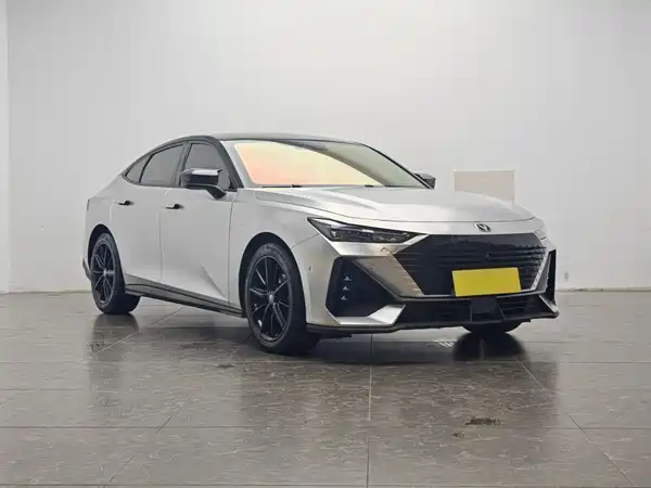 Changan UNI-V 2022