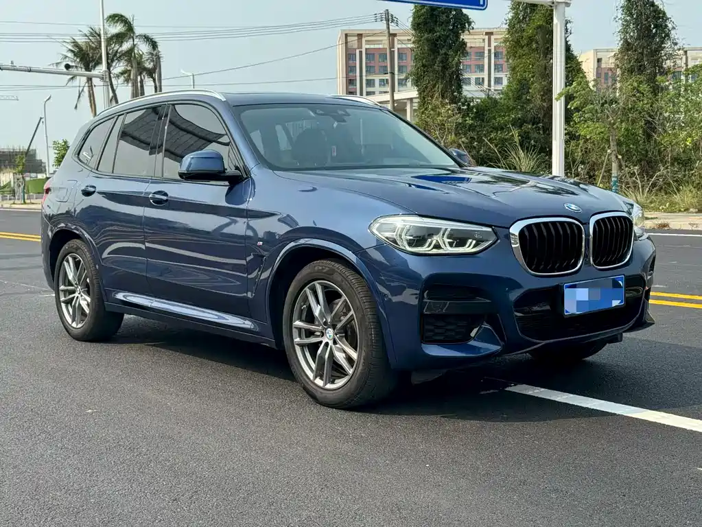 BMW X3 2021 — фото 2