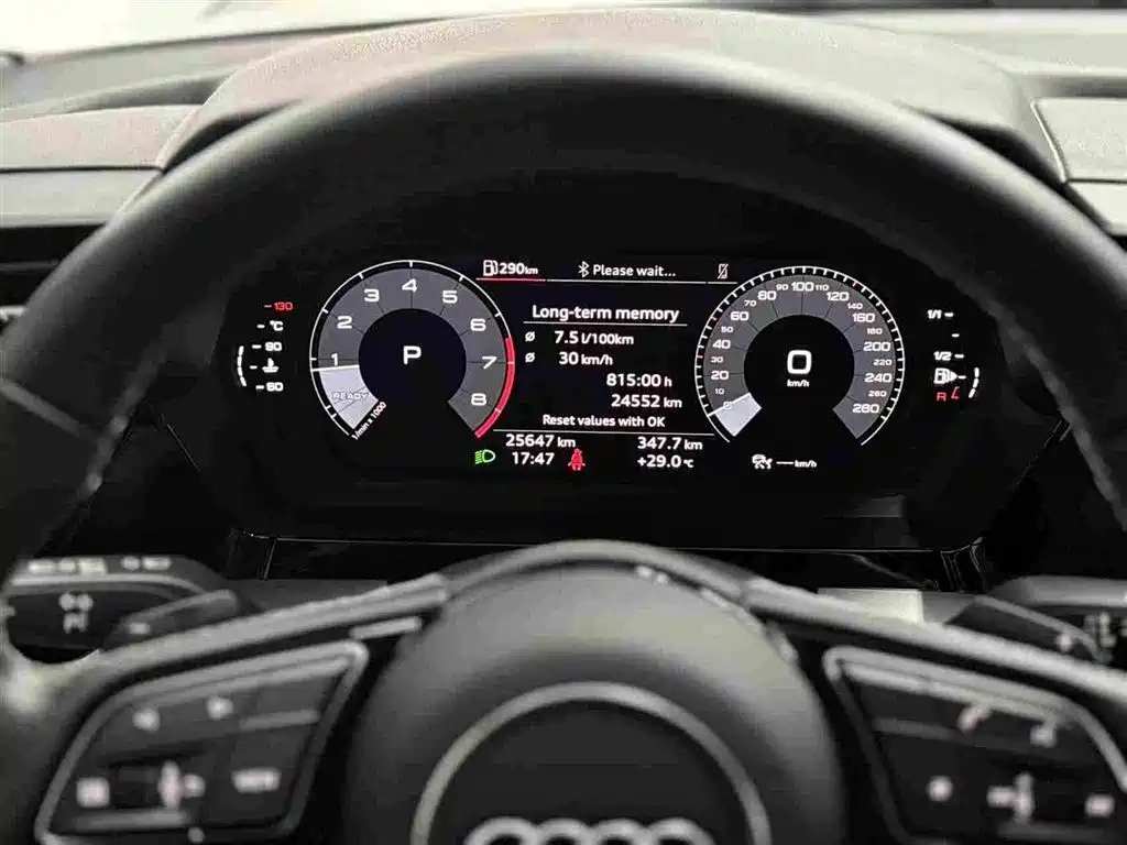Audi A3 2023 — фото 14
