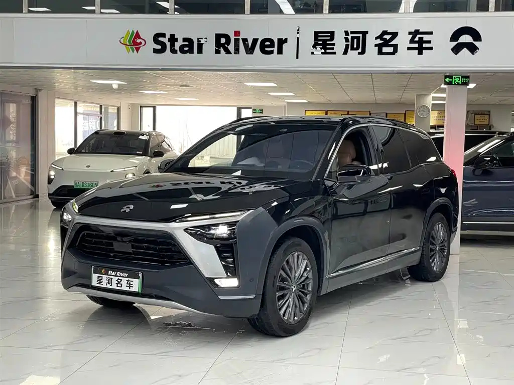 NIO ES8 2022