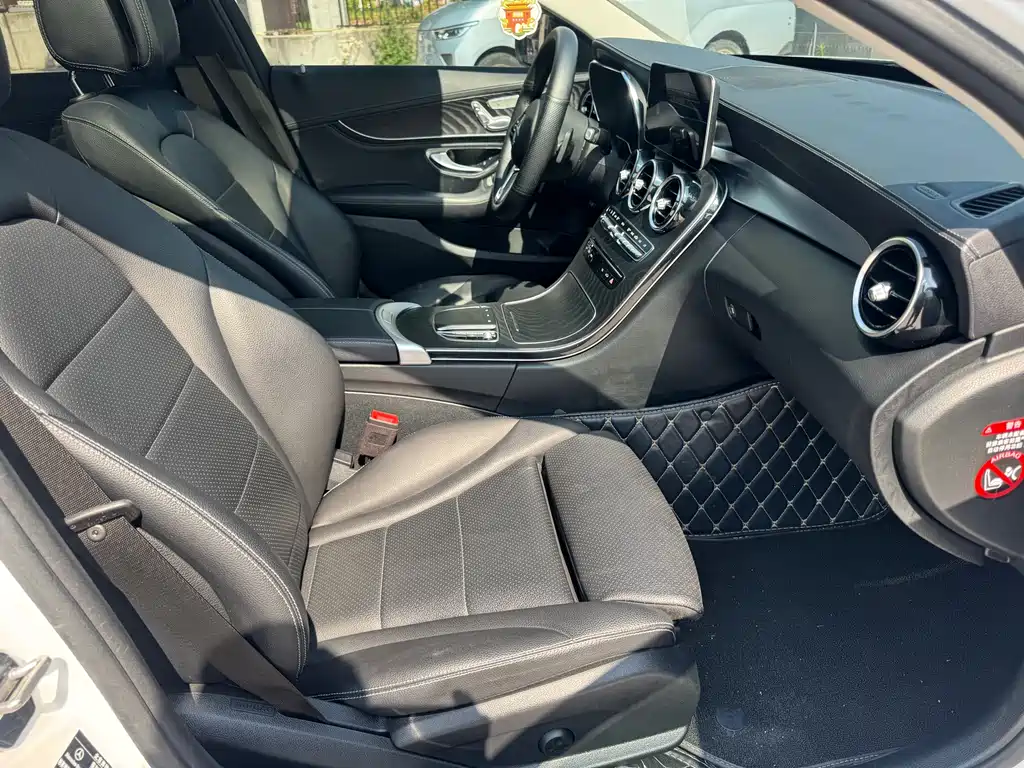 Mercedes-Benz C-Class 2020 — фото 3