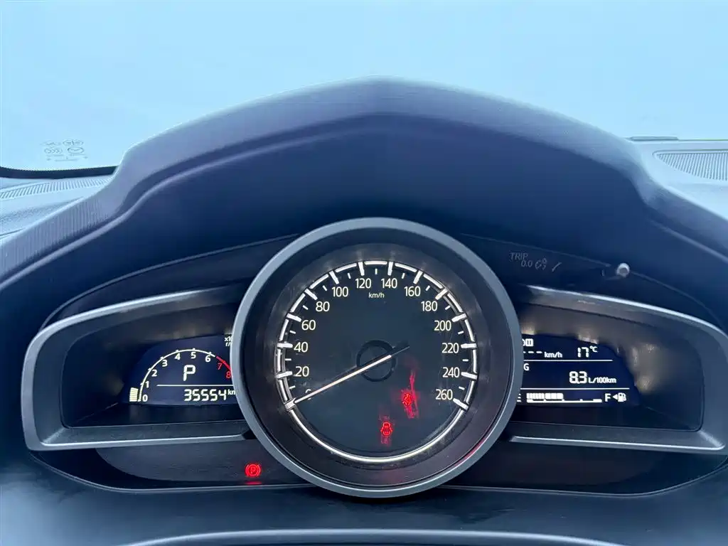 Mazda CX-4 2023 — фото 17
