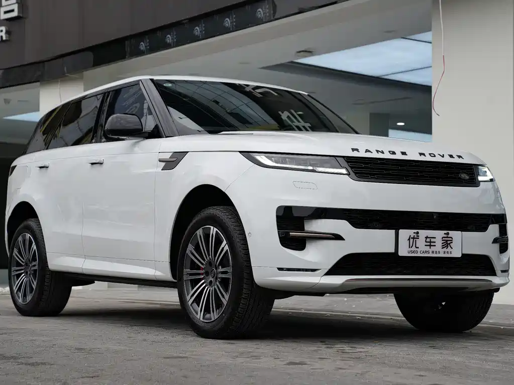 Land Rover Sport 2024 — фото 3
