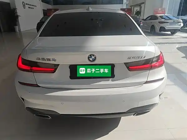 BMW 3 Series 2021