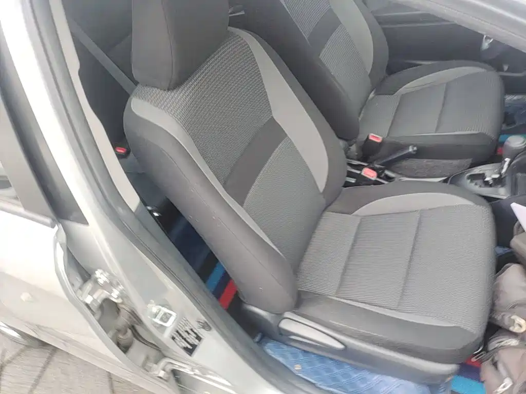 Toyota Vios FS 2020 — фото 25