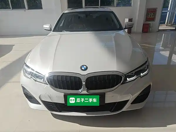 BMW 3 Series 2021