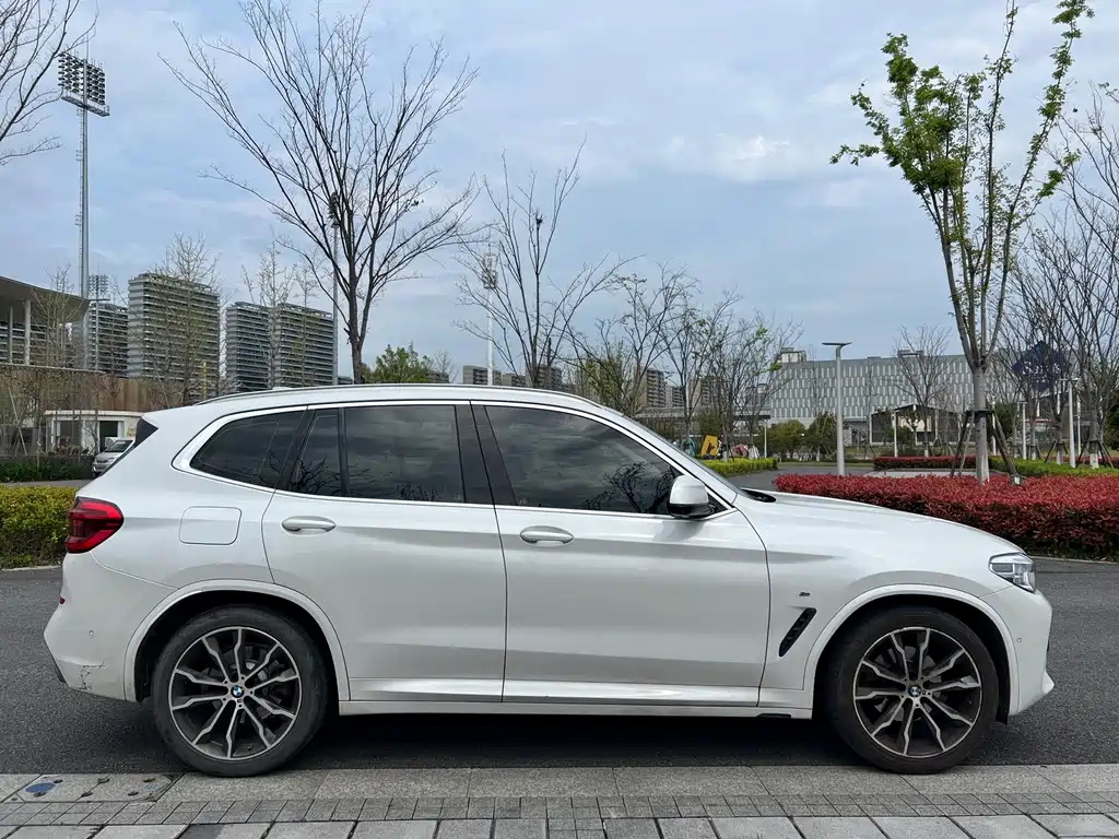 BMW X3 2020 — фото 8