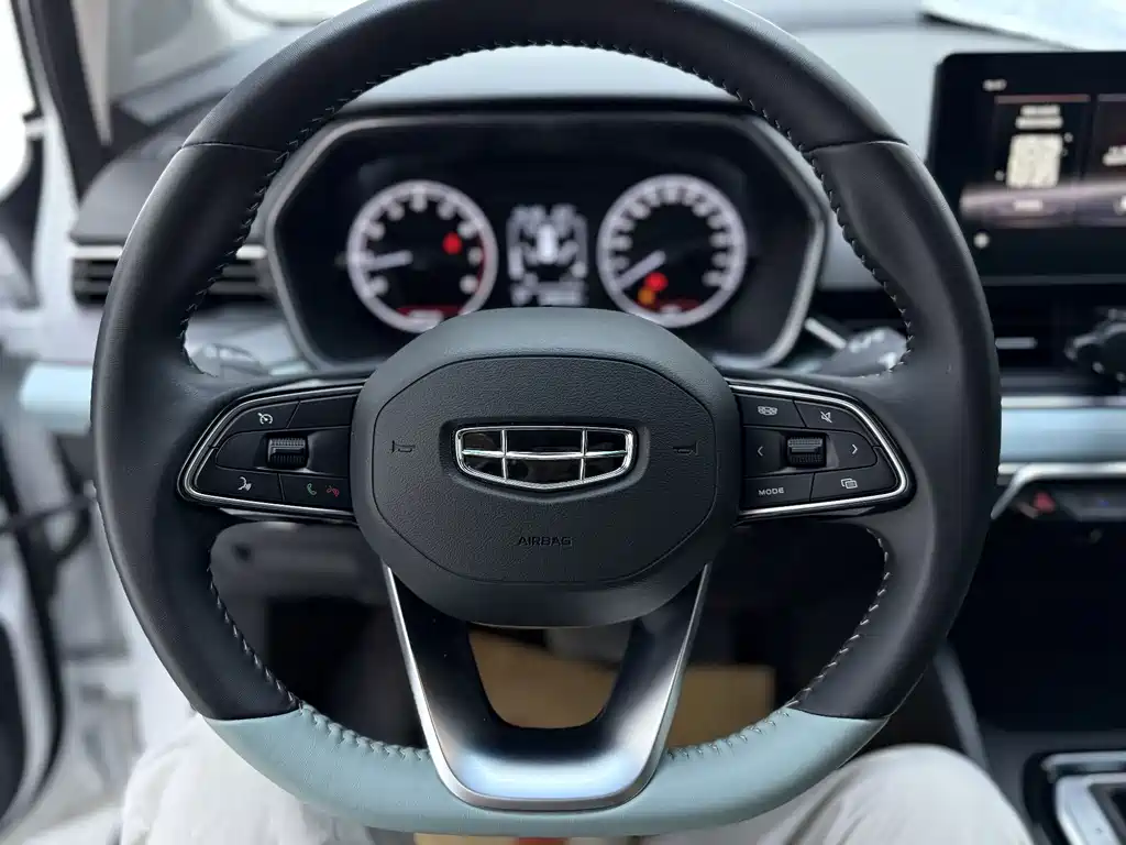 Geely Emgrand S 2022 — фото 16