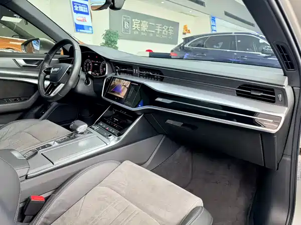 Audi A6L 2019