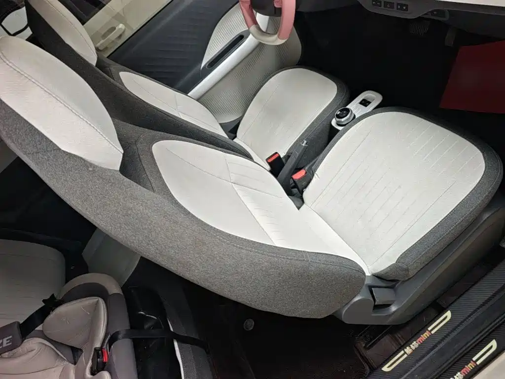 Geely Galaxy Panda 2025 — фото 25