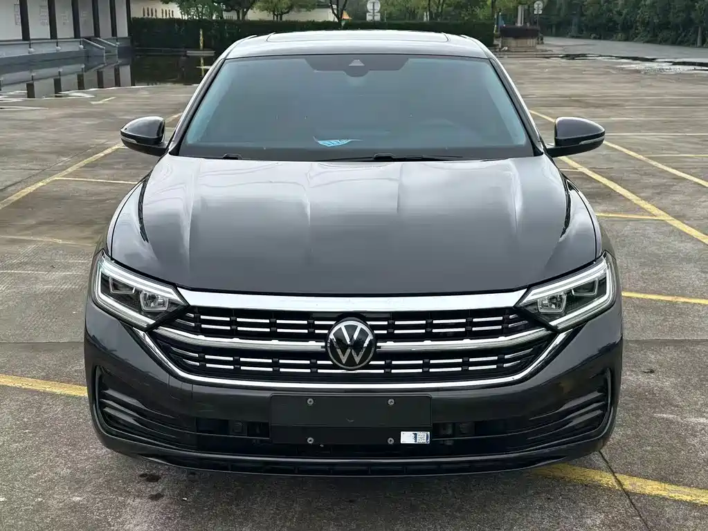Volkswagen Sagitar 2023