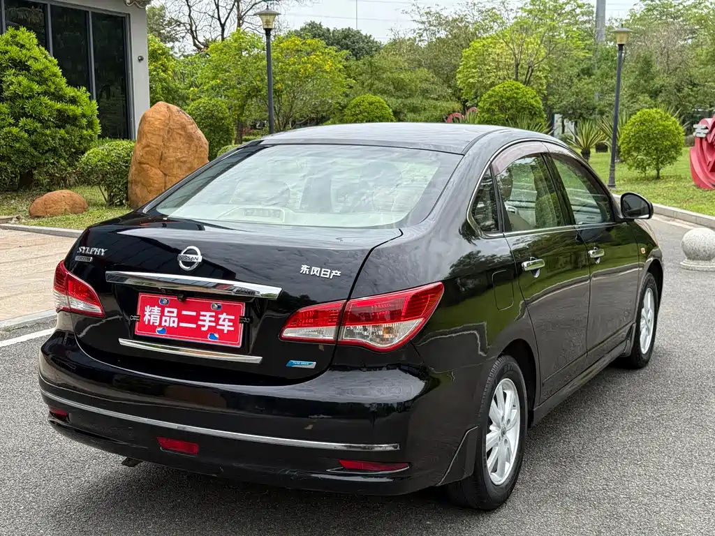 Nissan Sylphy 2013 — фото 4