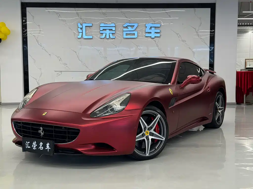 Ferrari California T 2013 — фото 1