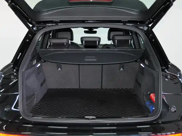 Audi Q5L 2023