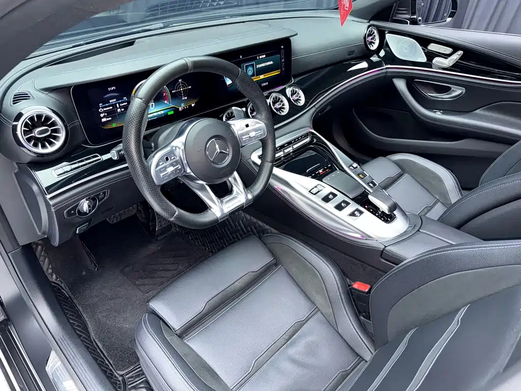 Mercedes-Benz AMG GT 2019 — фото 15